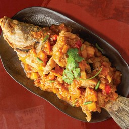 ปลากะพงสามรส พริกขี้หนูสวน