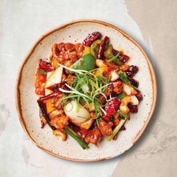 ไก่ผัดเม็ดมะม่วงหิมพานต์