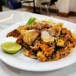 Crispy Pork Pad Thai