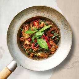 มะเขือยาวผัดปลาเค็ม