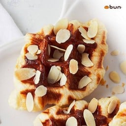 บราวชูก้า อัลมอนด์ ครอฟเฟิล