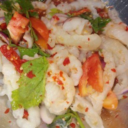 ยำเล็บมือนาง