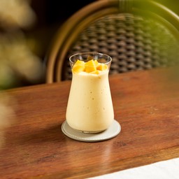 โกลเด้น เบลน