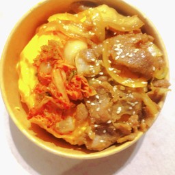 ข้าวไข่ข้น-ซอสหมูญี่ปุ่น