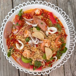 ยำมาม่ารวมมิตร