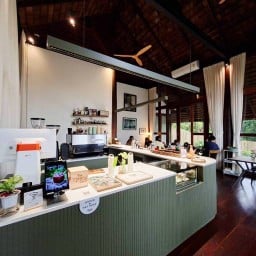 บัานไร่พอเพียงแคมป์ปิ้ง&คาเฟ่ สระบุรี