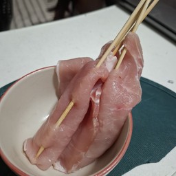 หมู ไม้ละ