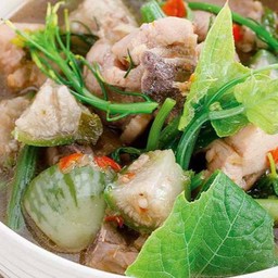แกงอ่อมไก่