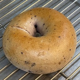 Blueberry bagel