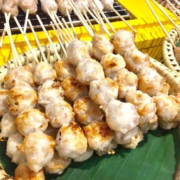 เอ็นหมู กับน้ำจิ้มแซ่บสะใจ