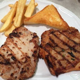 สเต็กหมู+ไก่ คอมโบ้