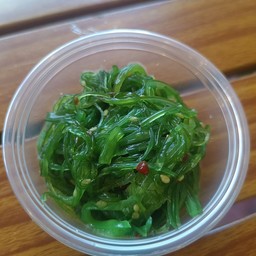 ยำสาหร่ายญี่ปุ่น 50 กรัม