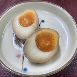 ไข่ต้มซอส