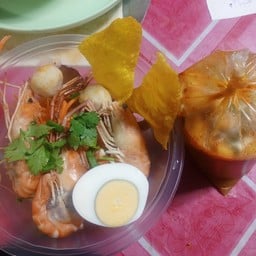 ก๋วยเตี๋ยวต้มยำกุ้ง