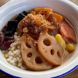 เต้าทึงน้ำลำไย (เลือกเครื่องเอง 5 อย่าง)