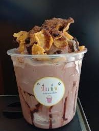 ปังเย็นโอวัลตินพร้อมท็อปปิ้ง