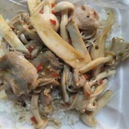ผัดเห็ดรวม