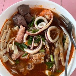 ก๋วยจั๋บทะเลเมืองบั้งไฟอุบล สาขาระยอง3