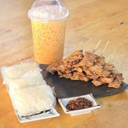 หมูปิ้ง บ้านขามใหญ่