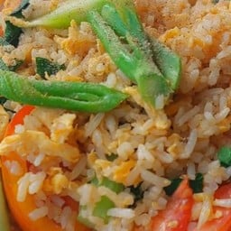 ข้าวผัดไข่ (ไม่ใส่เนื้อสัตว์)
