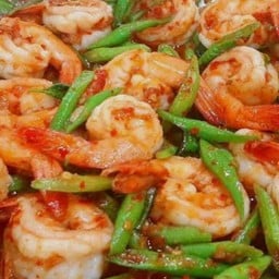 ข้าวพริกแกงกุ้ง