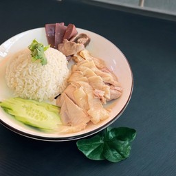 ข้าวมันไก่ต้ม