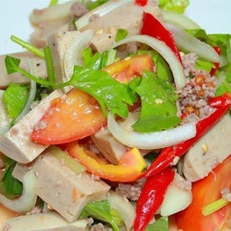 ยำหมูยอ