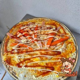 เครปพริกเผา ไข่ ไส้กรอก แฮมไก่ ปูอัด ไก่หยอง