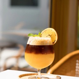 ปอ ปลา คาเฟ่