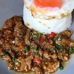 ข้าวกะเพราหมู+ไข่เป็ด