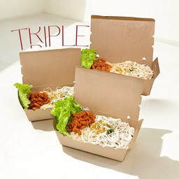 Triple หมี่ไก่ฉีกพร้อมน้ำพริกหมูกระจก( free น้ำพริกหมูกระจกเพิ่ม)
