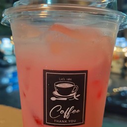 สตอเบอรี่ลาเต้