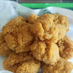 ไก่ป๊อบแซ่บ
