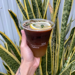 อมเริกาโน่น้ำผึ้งมะนาว