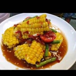ส้มตำตีนไก่ โคตรแซ่บ