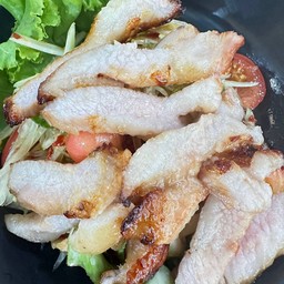 ยำคอหมูย่าง