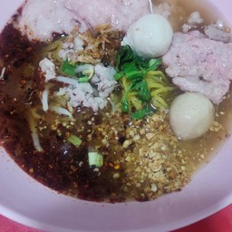 ต้มยำหมูเด้ง