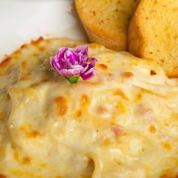 สปาเก็ตตี้คาโบนาร่าแฮมชีส