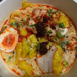 นายฉุยบะหมี่เกี๊ยว