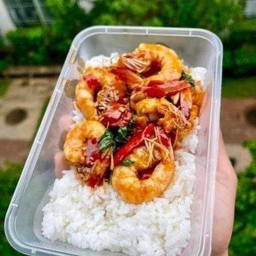 กระเพรากุ้ง