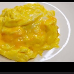 เพิ่มไข่ข้น  1 ฟอง