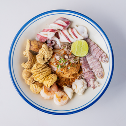 Deli : ก๋วยเตี๋ยวแห้งไฮโซ