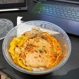 ร้านก๋วยเตี๋ยวย่านุส หน้าโรงเรียนวัฒนานคร