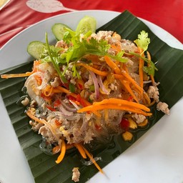 ยำวุ้นเส้นหมูสับ