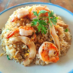 ข้่าวผัดรวมทะเล