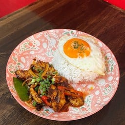 ข้าวพริกเผาไก่