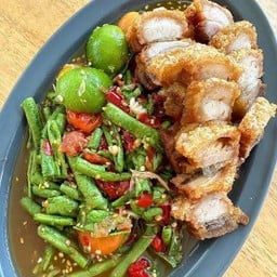 ตำถั่วหมูกรอบ