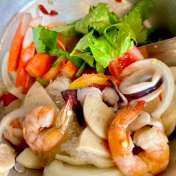 ยำรวมมิตรวาซาบิ