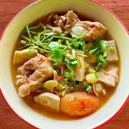 แกงขนุนใส่ซี่โครงหมู