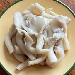 เห็ดนางฟ้าต้ม